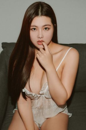 年轻寡妇的秘唇浅井舞香_全集无删减版高清免费观看